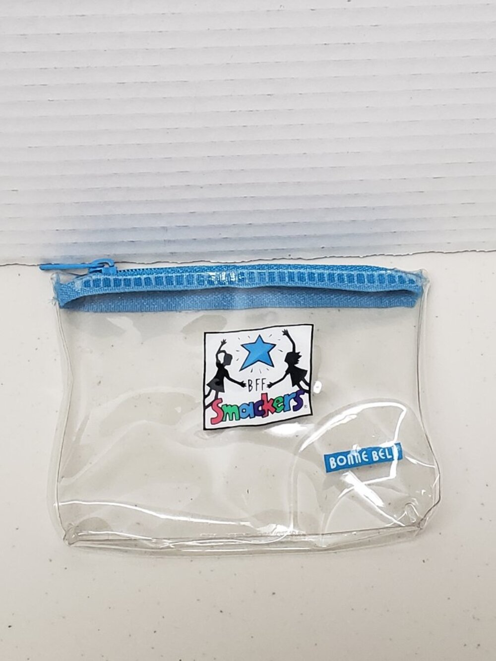 Bonne Bell Smackers Zip Pouch